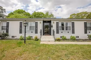 1214 Berkshire Rd, Fayetteville, NC 28304 - Photo 1