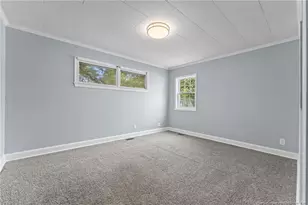 1032 Elizabeth Dr, Laurinburg, NC 28352 - Photo 9