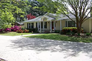 6829 Towbridge Rd, Fayetteville, NC 28306 - Photo 3