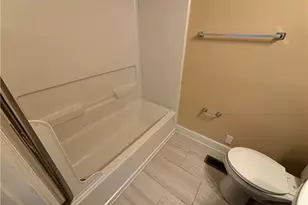 931 Fleetwood Dr, Fayetteville, NC 28305 - Photo 25