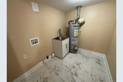 931 Fleetwood Drive, Fayetteville, NC 28305 - Photo 15