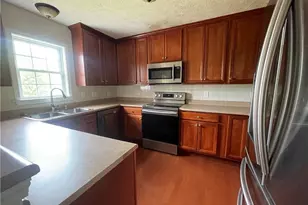 8240 Frenchorn Ln, Fayetteville, NC 28314 - Photo 7