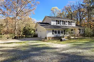 524 Parkwood Ln, Goldsboro, NC 27530 - Photo 3