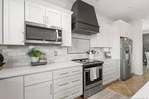 18 Oak Forest Dr, Sanford, NC 27332 - Photo 11