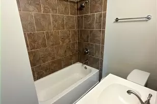 216 Sedberry St, Fayetteville, NC 28305 - Photo 17