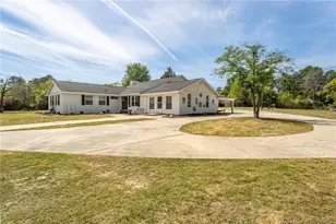 3402 7 Mountain Dr, Fayetteville, NC 28306 - Photo 7