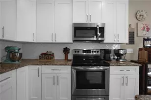 44 Princelet Pt, Cameron, NC 28326 - Photo 11