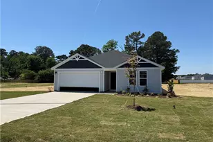 124 Baxley Dr, Dunn, NC 28334 - Photo 1