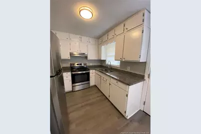 5319 Williamsburgh Drive, Fayetteville, NC 28304 - Photo 9