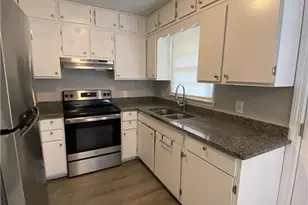 5319 Williamsburgh Dr, Fayetteville, NC 28304 - Photo 9