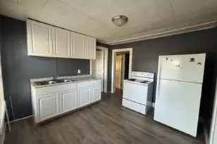 3519 Hill St, Hope Mills, NC 28348 - Photo 7