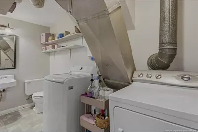 2929 Skycrest Drive, Fayetteville, NC 28304 - Photo 39