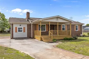 4709 Quaker Ct, Hope Mills, NC 28348 - Photo 3