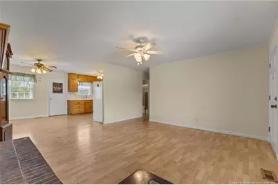 4709 Quaker Court, Hope Mills, NC 28348 - Photo 5