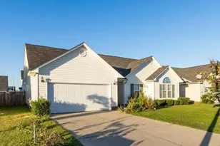 1422 Mingary Ave, Fayetteville, NC 28306 - Photo 1