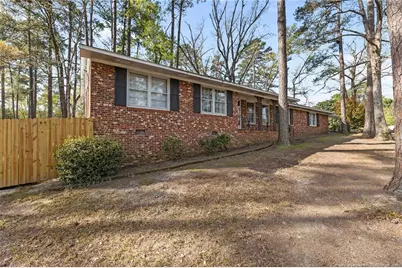 2125 Forest Hills Drive, Fayetteville, NC 28303 - Photo 3