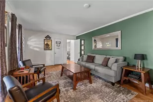 2125 Forest Hills Dr, Fayetteville, NC 28303 - Photo 9