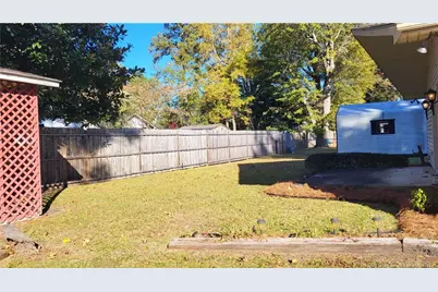 304 W 16th Street, Lumberton, NC 28358 - Photo 9