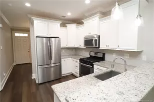 2824 Plumfield Pl, Raleigh, NC 27607 - Photo 7