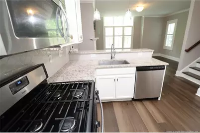 2824 Plumfield Place, Raleigh, NC 27607 - Photo 11