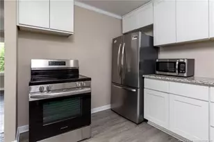 311 Stuart Ave, Fayetteville, NC 28301 - Photo 11