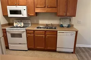 635 Marshtree Ln, Fayetteville, NC 28314 - Photo 7