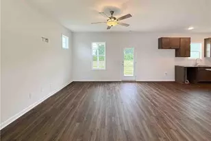 175 Ashley Hts Dr Lot 42, Aberdeen, NC 28315 - Photo 5