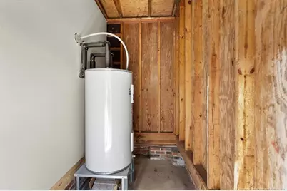 716 Dowfield Drive, Fayetteville, NC 28311 - Photo 21