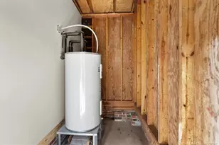 716 Dowfield Dr, Fayetteville, NC 28311 - Photo 21