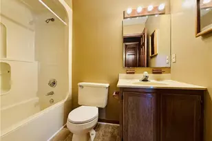 210 Tiverton St, Fayetteville, NC 28314 - Photo 15