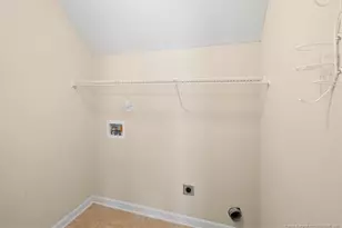 3558 Sturbridge Dr, Hope Mills, NC 28348 - Photo 13