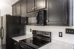 2912 Iveystone Ct, Fayetteville, NC 28301 - Photo 9