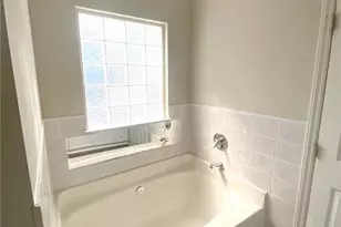 5715 Walkabout Rd, Hope Mills, NC 28348 - Photo 9