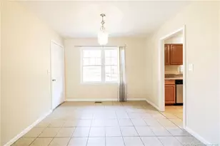 1113 Oakstone Dr, Fayetteville, NC 28314 - Photo 7