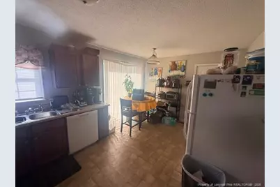 1081 Madonna Drive, Fayetteville, NC 28311 - Photo 3