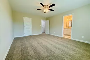 8107 King Rd, Fayetteville, NC 28306 - Photo 13