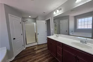 366 Carolina Oaks Cir, Linden, NC 28356 - Photo 13