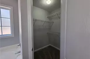 366 Carolina Oaks Cir, Linden, NC 28356 - Photo 17