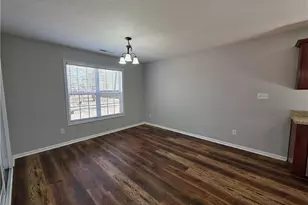 366 Carolina Oaks Cir, Linden, NC 28356 - Photo 5