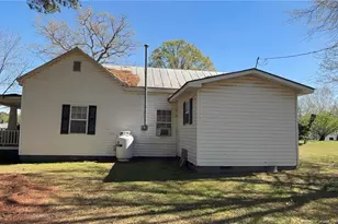 313 W Branch St, Spring Hope, NC 27882 - Photo 13