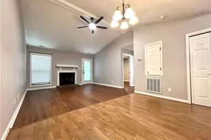 2105 Wexford Oaks Ct, Fayetteville, NC 28303 - Photo 9