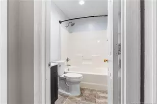 102 Barrington Ct, Maple Hill, NC 28454 - Photo 19