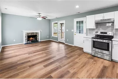 102 Barrington Court, Maple Hill, NC 28454 - Photo 5