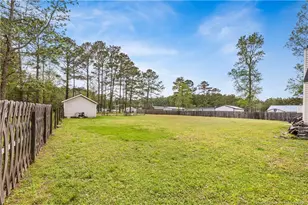 102 Barrington Ct, Maple Hill, NC 28454 - Photo 37