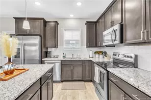 372 Croft Dr, Fayetteville, NC 28312 - Photo 9