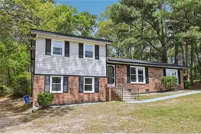 946 Rancho Drive, Fayetteville, NC 28303 - Photo 3