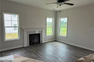 547 Ashley Hts Dr Lot 18, Aberdeen, NC 28315 - Photo 5