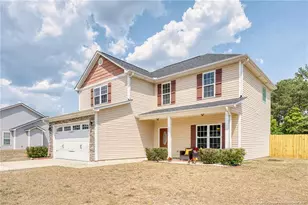2237 Sir Michael Dr, Hope Mills, NC 28348 - Photo 3