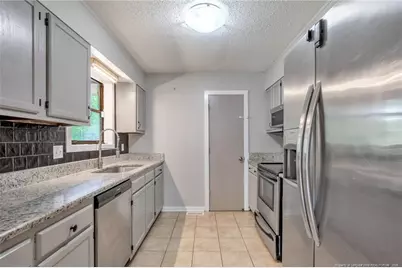 5939 Waters Edge Drive, Fayetteville, NC 28314 - Photo 13