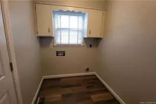 303 W 23rd St, Lumberton, NC 28358 - Photo 5